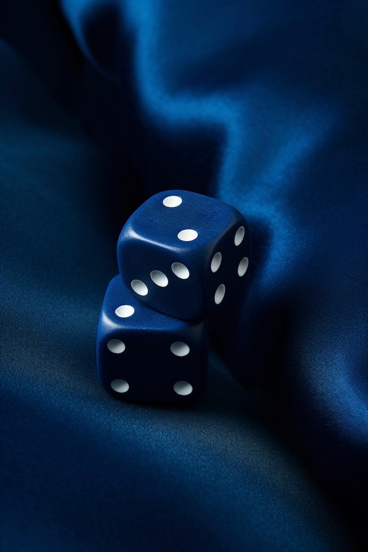 Pretty Gaming live dealer table on emas168 login mobile showing real-time stream and betting interface